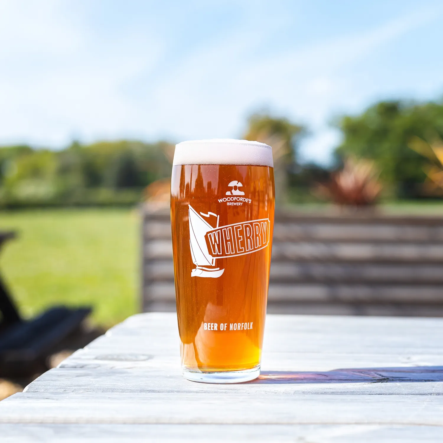 Woodforde's Wherry beer box birra 18 pinte ambrata 3,8%