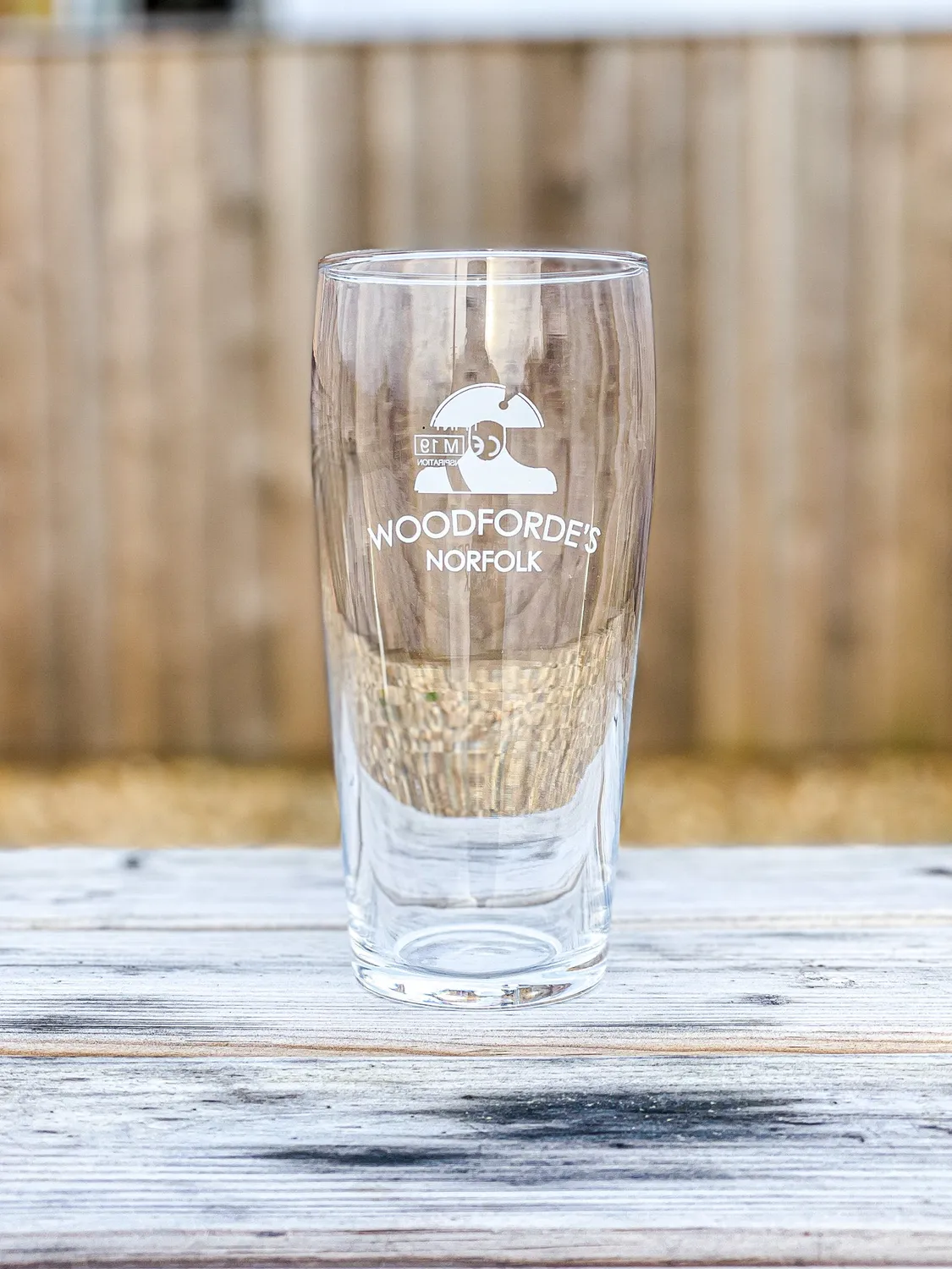 Woodforde's Ale bicchiere pinta vetro con logo