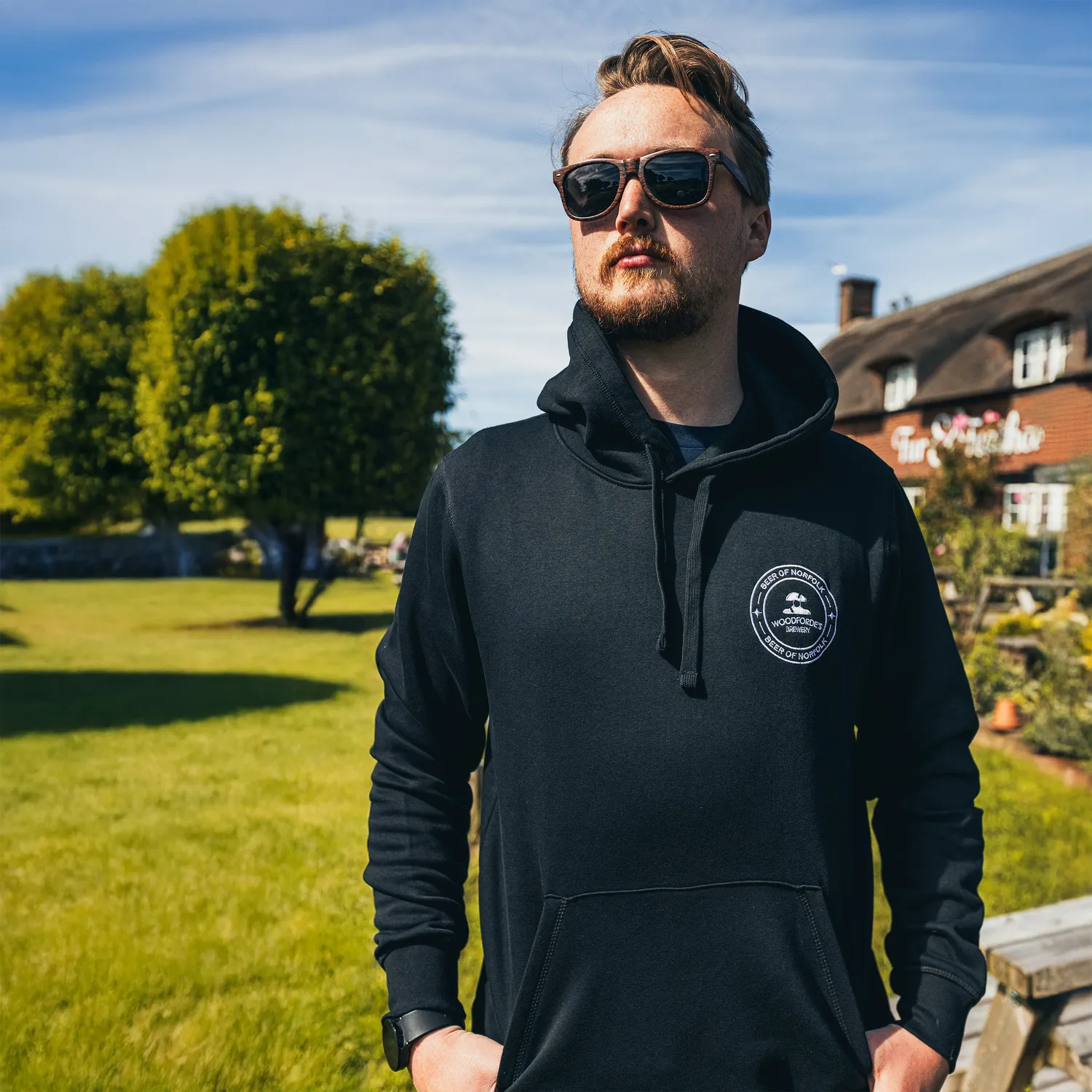Woodforde's Brewery felpa cotone bio nera unisex