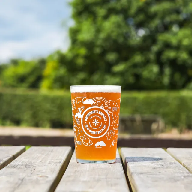 Woodforde's New World Brewing bicchiere pinta craft
